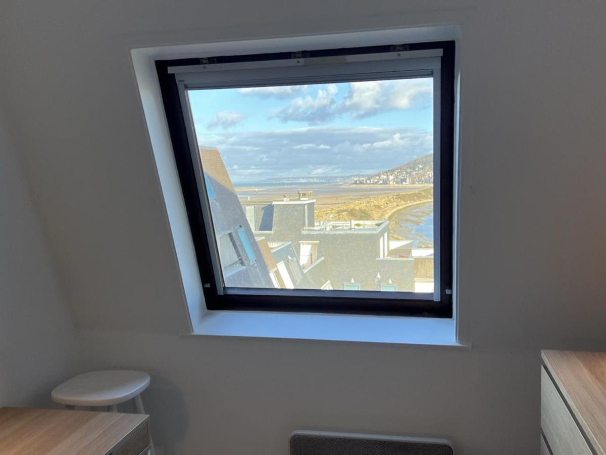 Appartement 2 Pieces Cabourg Avec Balcon, Ascenseur Et Vue Mer - Fr-1-487-335 Kültér fotó